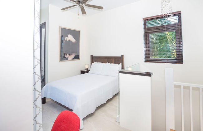 Bella Luna Beach House #64708 - Photo 1