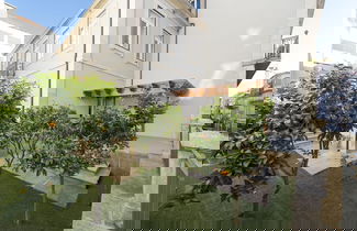 Foto 1 - Apartment Alegria Street by Sweet Porto - Free Parking