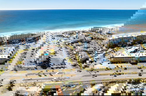 Foto 54 - Seacrest 511 is a Gulf side 2 BR on Okaloosa Island by RedAwning