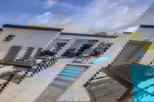 Foto 40 - NEW Modern 3 Bedroom 10 Minute Walk to the Beach
