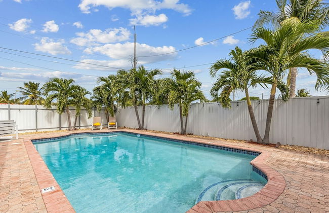 Gorgeous Lake Worth Beach House 4 Bedroom Home by RedAwning - Foto 19