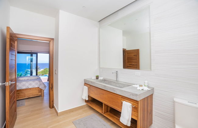 West Bay Breeze 3 Bedroom Home by RedAwning - Photo 18