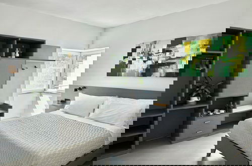 Photo 6 - A&A Rooms