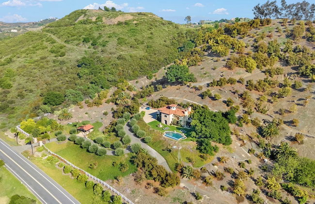 Casa del Arbol by Avantstay Stunning California Estate With Incredible Views - Photo 48