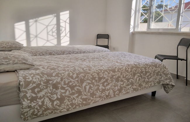 "room in Guest Room - Caparic Poshtel An Luxury And Posh Style Hostel." - Foto 2