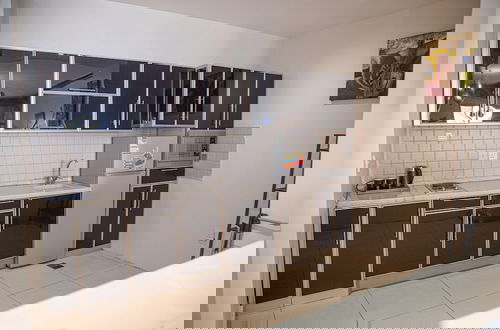 Photo 16 - Orans Suites 2