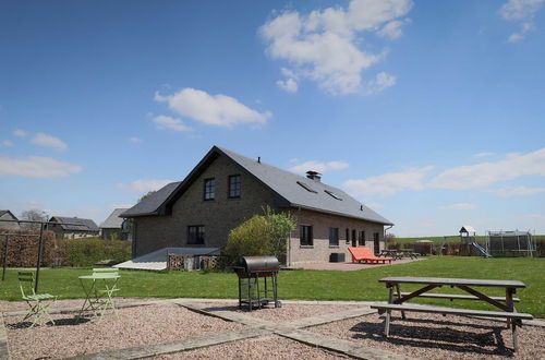 Foto 39 - Spacious Holiday Home in the Ardennes with Sauna & Hot Tub