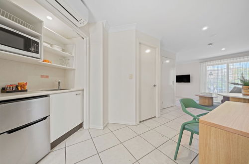 Photo 11 - Terrigal Sails Serviced Apartments