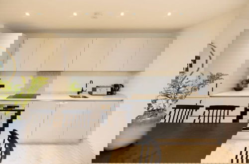 Foto 4 - The South Wimbledon Place - Adorable 2bdr Flat With Balcony