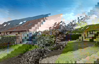 Foto 1 - Holiday Home in Zeeland With Garden