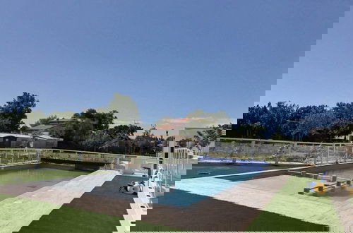 Foto 7 - Apartment With Balcony or Terrace