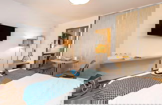 Foto 3 - Modern Apartment in Coastal Town La Rochelle