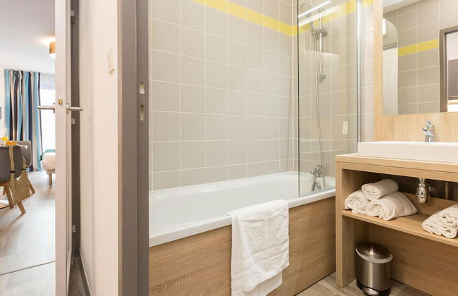 Modern Apartment in Coastal Town La Rochelle - Foto 10