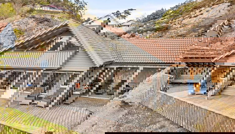 Foto 1 - 10 Person Holiday Home in Lindesnes-by Traum