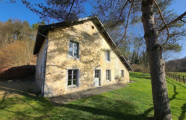 Lovely Holiday Home in Orval With Garden - Foto 1