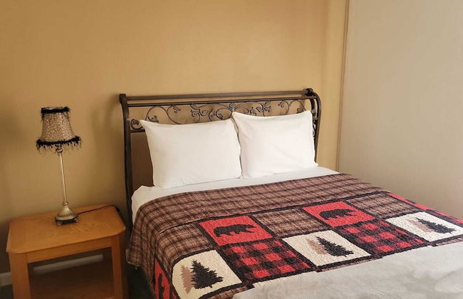 Stampede RV Resort - Foto 16