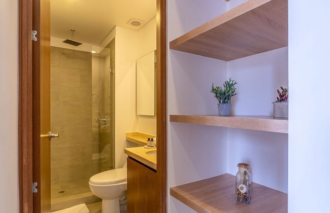 Astounding Tekto Wynwood House - Photo 37