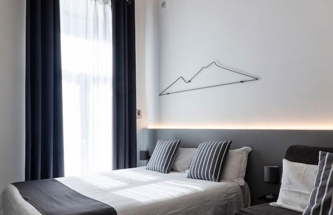 VESUCHARME Suite Luxury Room - Photo 1