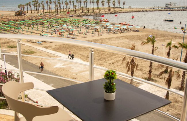 Wave Beachfront Apartments - Foto 35