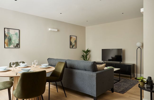 Chancery Lane by Viridian Apartments - Photo 12