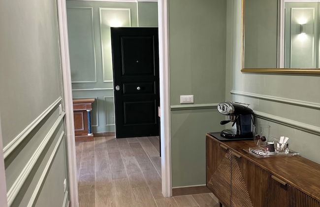 NLM Boutique Suites - Photo 33