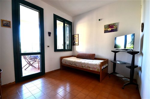 Foto 13 - Comfortable Three-room Villa Located in Torre Dell'orso on the Ground Floor