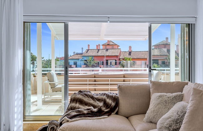 YOLO Spaces – Sotogrande Ocean View Penthouse - Foto 16