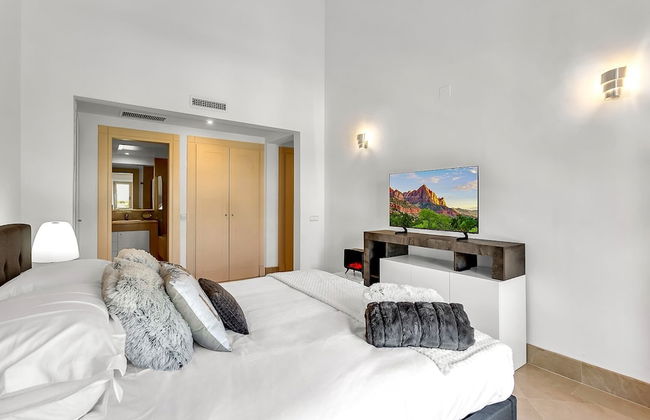 YOLO Spaces – Sotogrande Ocean View Penthouse - Foto 3