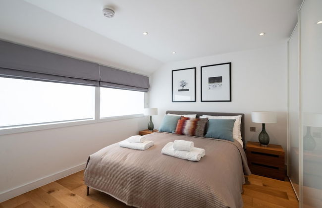 Trendy Queen s Park Home Close to Hampstead - Photo 32