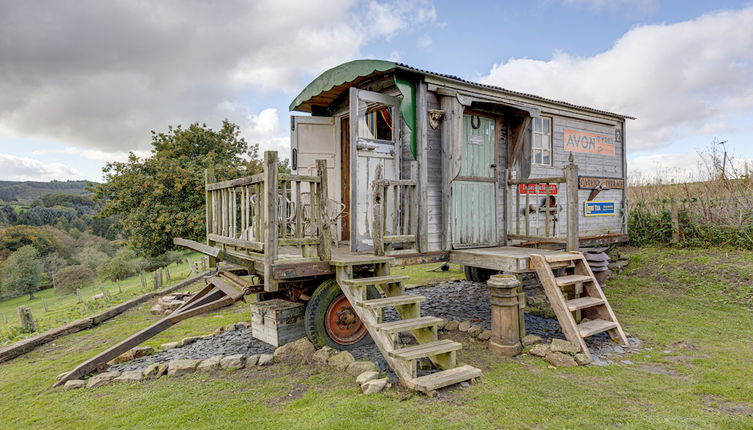 Foto 1 - Glamping Wagon - 1 x Double Bed, 2 x Single Bed