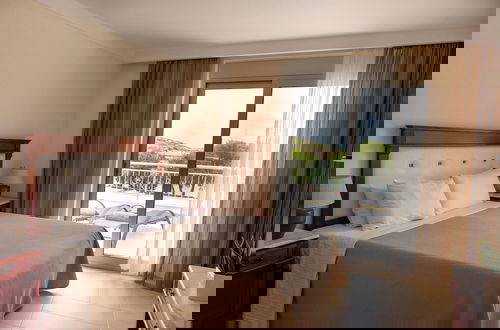 Photo 40 - Almiriki Chios Rooms & Apartments