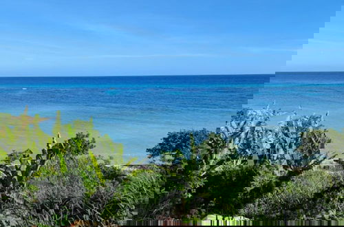 Photo 17 - Oceanview Apt - Montego Bay, Ja, Pool, Bar, Beach