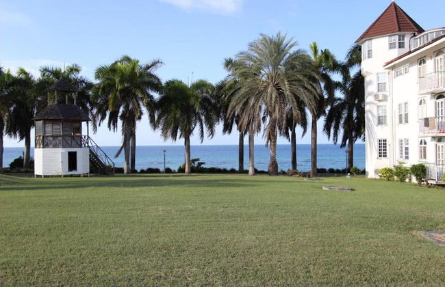 Oceanview 1-bed Apt w/ Pool, Bar & Beach Access - Foto 19