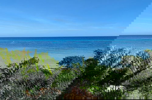 Photo 15 - Oceanview Apt - Montego Bay, Ja, Pool, Bar, Beach