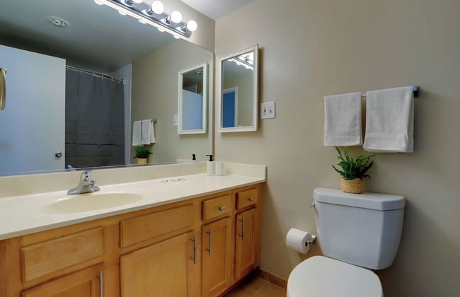 Modern Apartment with Top Amenities - Foto 31