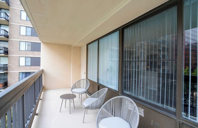 Modern Apartment with Top Amenities - Foto 24