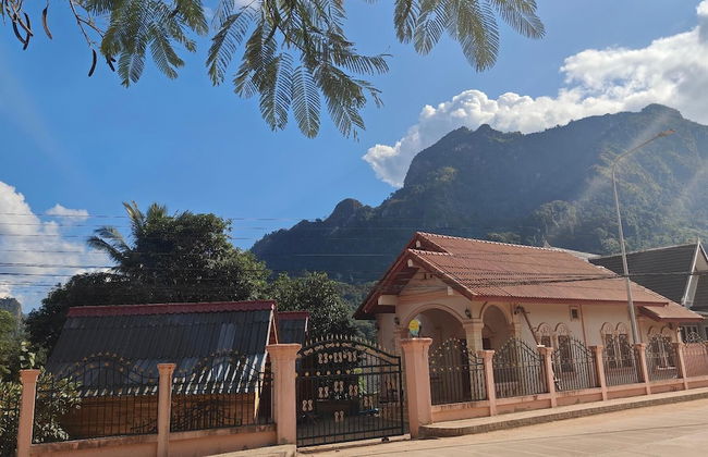 Mango Villa Nong Khiaw - Photo 36
