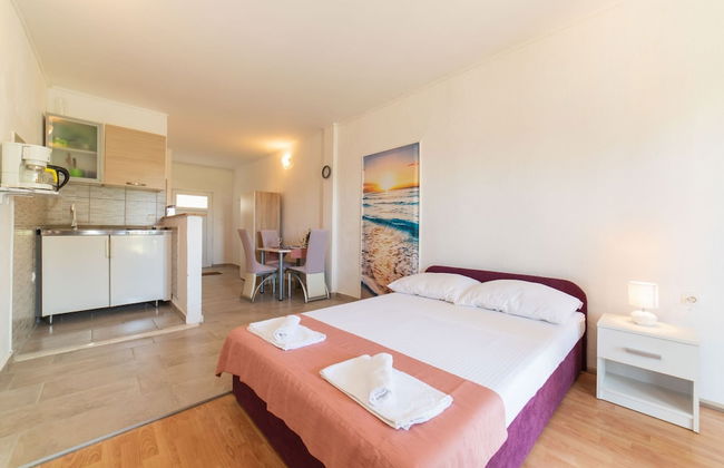 Tranquil and Stylish Apartment Kastel Novi - Foto 4