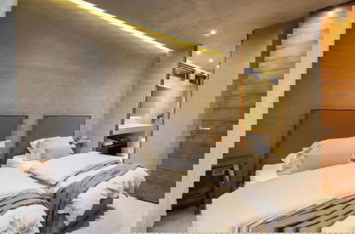 Photo 10 - Arba Condo