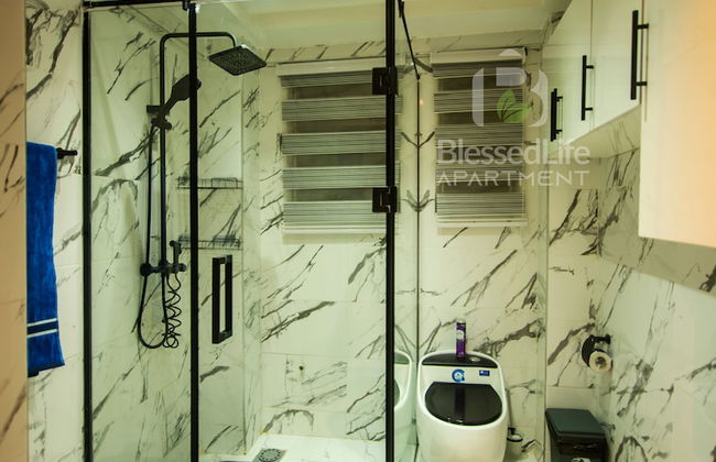 Blessed Life Apartment - Photo 10