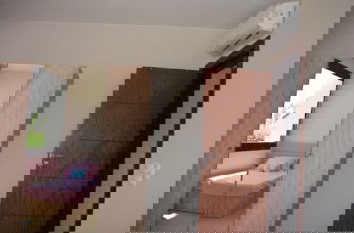 Foto 6 - Whispering Waters, Two Bedroom With a Garden, Azha