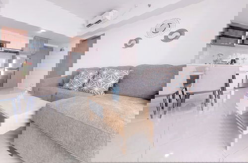 Foto 12 - Comfy 1Br Apartment At Tamansari Bintaro Mansion
