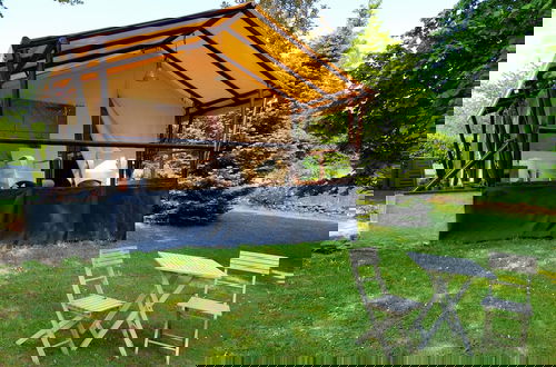 Photo 60 - Romantic Cottage With Shared Swimming Pool