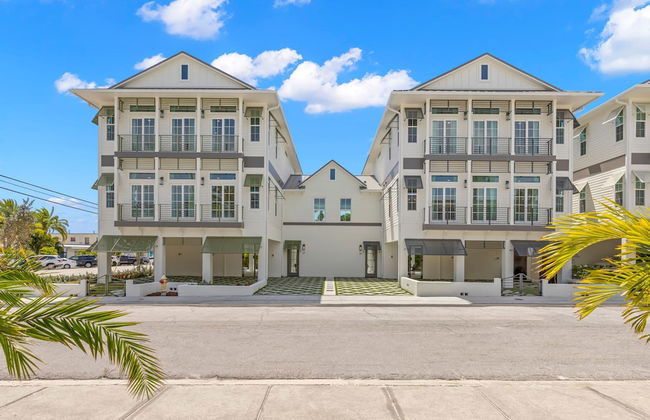 Two Amazing Homes at The Gemma - Foto 1