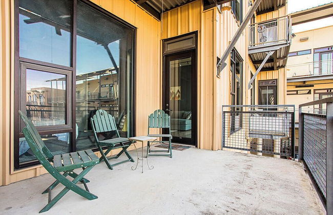 Convenient Condo Near Zilker & Barton Springs! - Foto 16