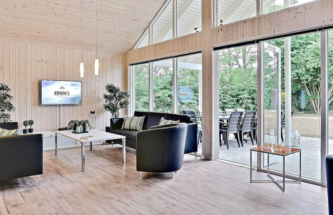 Pet Friendly Holiday Home in Dronningmølle near Sea - Foto 18