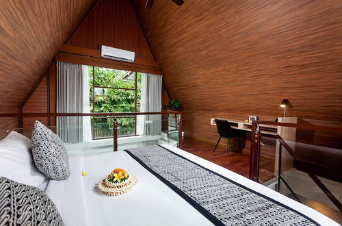 Photo 7 - Kanhara Villas by Pramana Villas