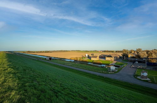 Photo 39 - Holiday Home With Terrace in Wijnaldum