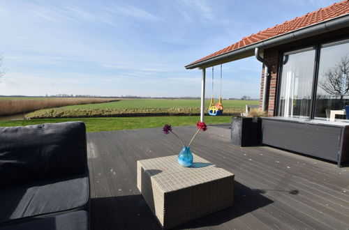 Photo 11 - Alluring Holiday Home in Kattendijke With Terrace and Garden