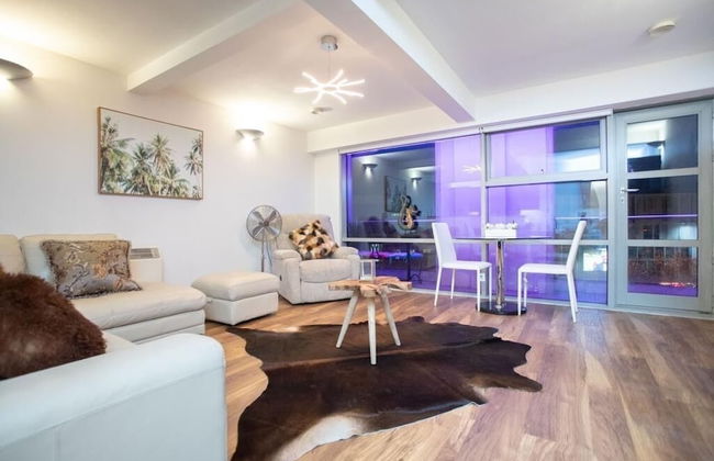 Live in Leeds Millenium Square Apartment - Foto 1